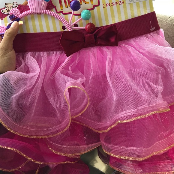 Fancy Nancy Tutu, Two piece set brand new !! - Picture 2 of 6